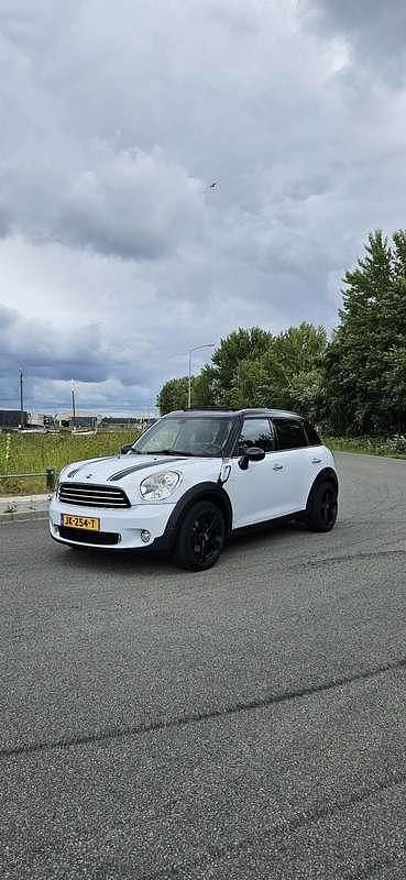 Wit Gebruikt 2011 Mini Cooper Countryman SUV | € 7.000 (Iets duurder) - Afbeelding 1/4