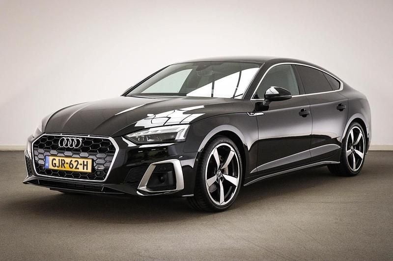 Occasion Audi A5 Sportback S-Line 2021 Zwart (metallic) Hatchback