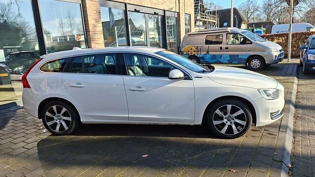 Occasion Volvo V60 Summum 215 PK (158 kW) 2014 Wit Stationwagen