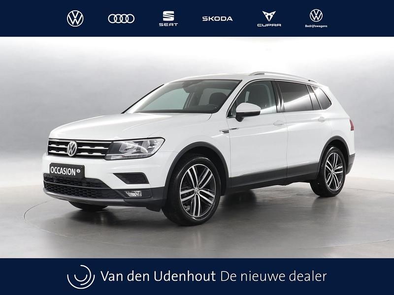 Wit Gebruikt 2018 VW Tiguan Comfortline SUV | € 24.940 (Eerlijke prijs) - Afbeelding 1/4