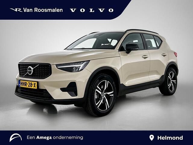 Bruin Occasion 2025 Volvo XC40 Plus SUV | € 43.450 (Eerlijke prijs) - Afbeelding 1/4