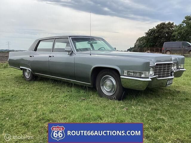 Zwart Gebruikt 1969 Cadillac Fleetwood Brougham | € 8.500 - Afbeelding 1/4