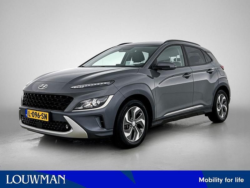 Grijs Gebruikt 2021 Hyundai Kona SUV | € 20.945 (Eerlijke prijs) - Afbeelding 1/4