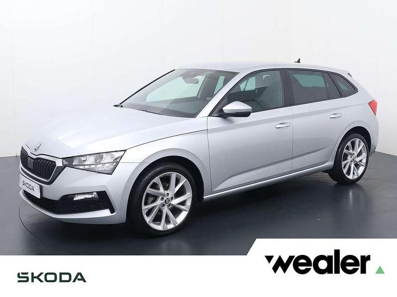 Grijs Gebruikt 2021 Skoda Scala Business Line Hatchback | € 19.940 (Eerlijke prijs) - Afbeelding 1/3