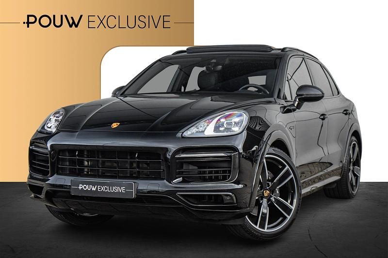 Zwart Occasion 2022 Porsche Cayenne Platinum Edition SUV | € 76.900 (Eerlijke prijs) - Afbeelding 1/4