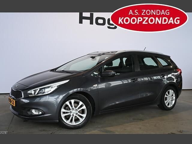 Grijs (metallic) Occasion 2013 Kia Ceed Sportswagon Stationwagen | € 6.940 (Eerlijke prijs) - Afbeelding 1/4