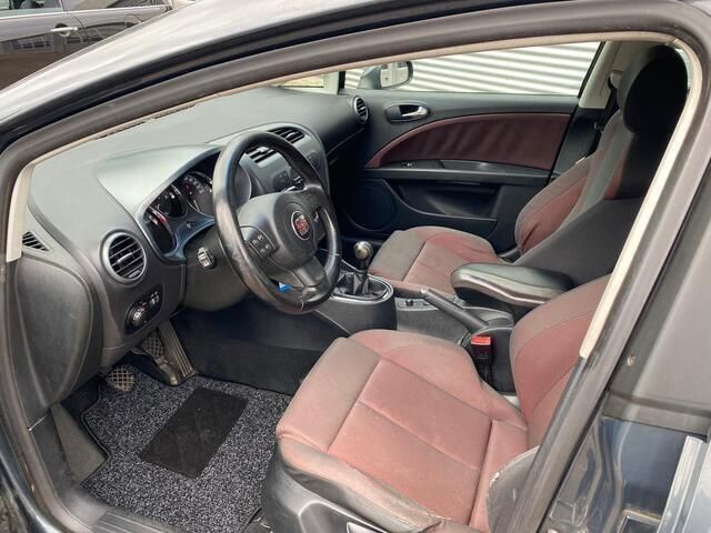 Occasion Seat Leon Stylance 150 PK (110 kW) 2006 Grijs Hatchback