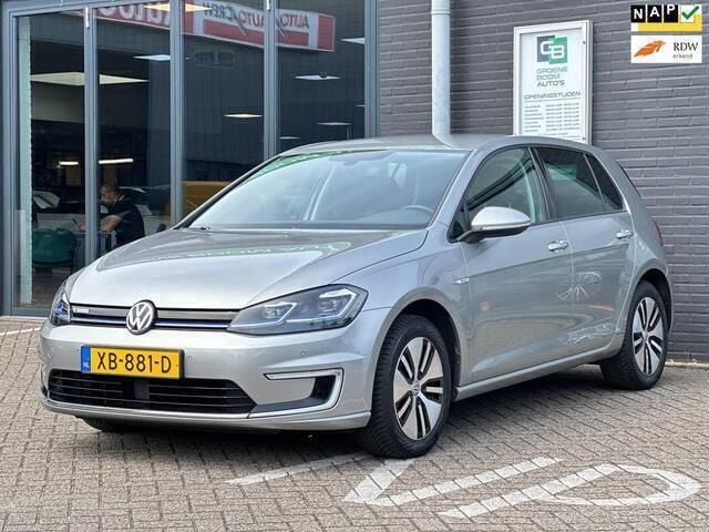 Grijs Gebruikt 2018 VW e-Golf Hatchback | € 11.995 (Eerlijke prijs) - Afbeelding 1/4
