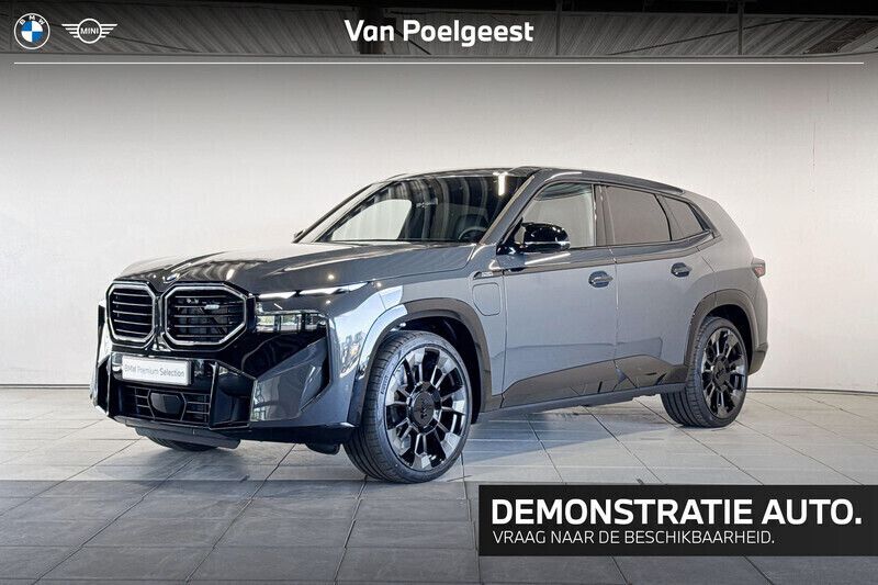 Grijs Gebruikt 2025 BMW XM Comfort Edition SUV | € 146.045 - Afbeelding 1/4