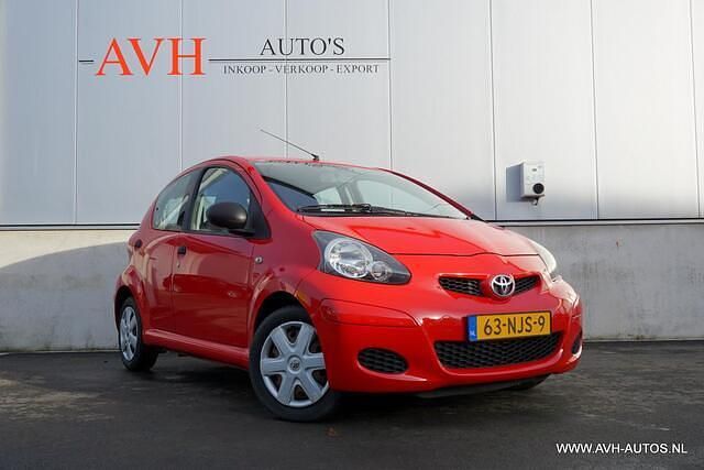 Occasion Toyota Aygo 68 PK (50 kW) 2010 Hatchback Hatchback