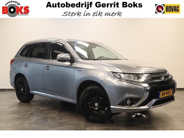 Occasion Mitsubishi Outlander Edition 135 PK (99 kW) 2015 Grijs SUV