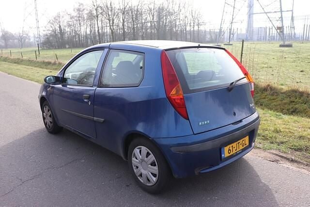 Occasion Fiat Punto Dynamic 80 PK (58 kW) 2002 Blauw Hatchback