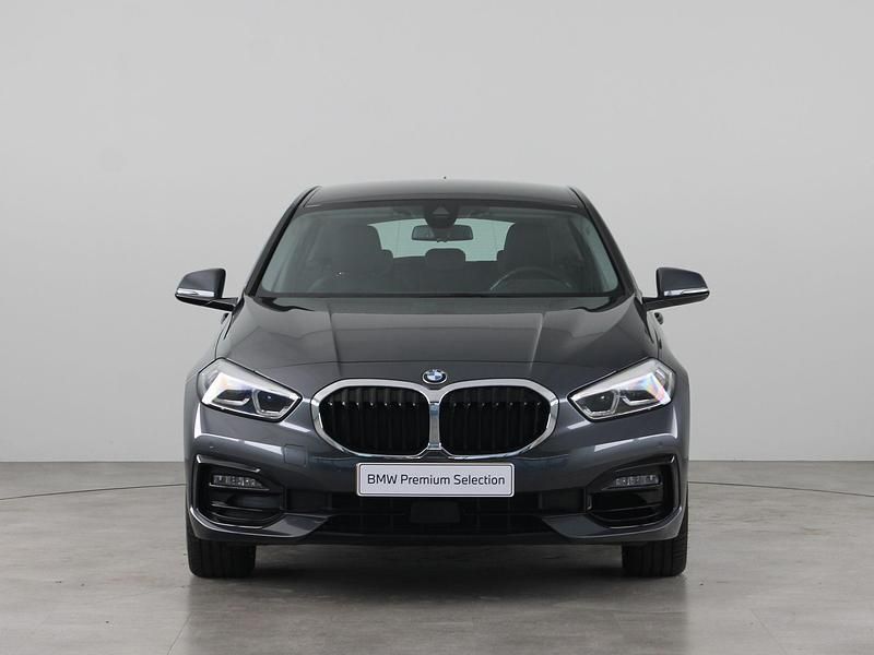 Occasion BMW 118 Executive 141 PK (103 kW) 2020 Grijs Hatchback