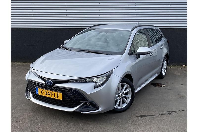 Occasion Toyota Corolla Active 140 PK (102 kW) 2023 Grijs Stationwagen