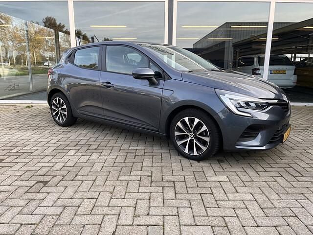 Grijs Gebruikt 2021 Renault Clio V Zen Hatchback | € 12.935 (Goede deal) - Afbeelding 1/4