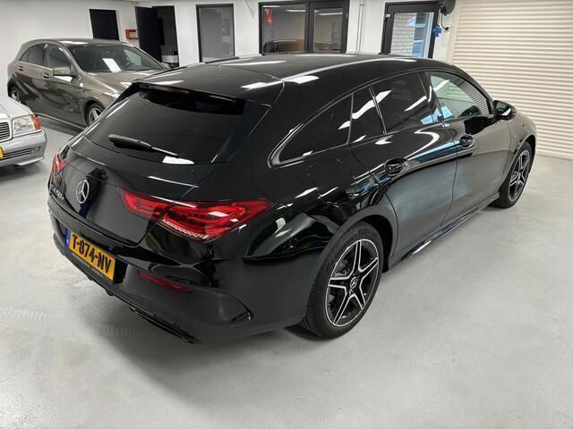Occasion Mercedes CLA250 Shooting Brake Business 102 PK (75 kW) 2021 Zwart Stationwagen