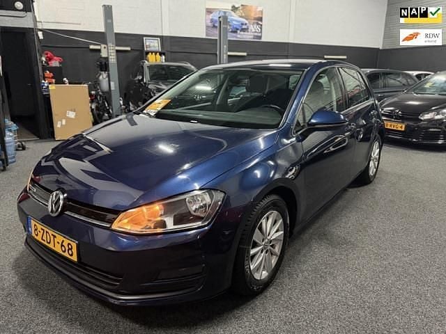 Blauw Gebruikt 2014 VW Golf VII Comfortline Hatchback | € 6.950 (Eerlijke prijs) - Afbeelding 1/4