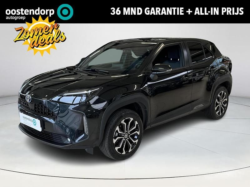 Zwart Gebruikt 2022 Toyota Yaris Cross SUV | € 26.350 (Goede deal) - Afbeelding 1/4
