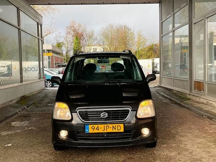 Gebruikt 2002 Suzuki Wagon R+ Stationwagen | € 1.175 (Eerlijke prijs) - Afbeelding 1/4