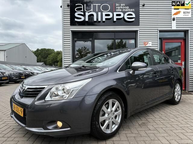 Grijs Gebruikt 2009 Toyota Avensis Business Edition Sedan | € 7.950 (Eerlijke prijs) - Afbeelding 1/4