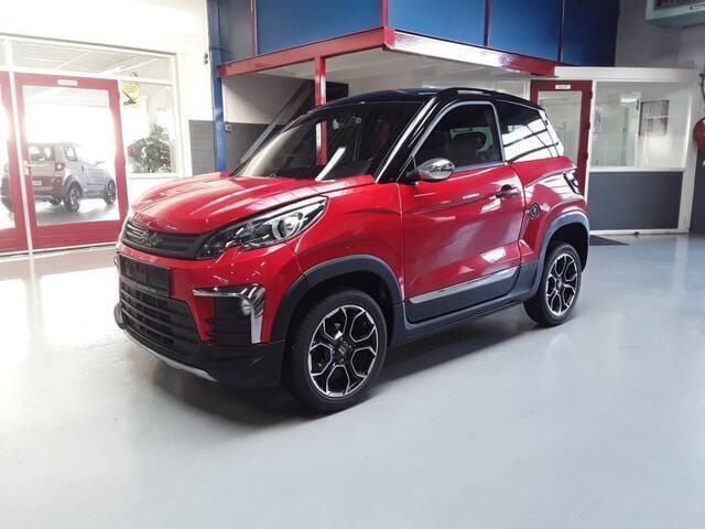 Occasion Ligier JS60 2021 Rood Hatchback