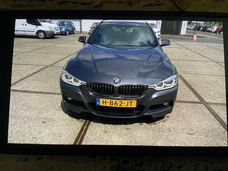 Grijs Gebruikt 2016 BMW 340 Stationwagen | € 23.000 (Eerlijke prijs) - Afbeelding 1/4
