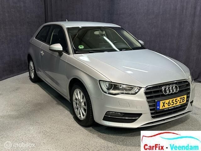 Grijs Occasion 2014 Audi A3 Ambition Hatchback | € 9.995 (Eerlijke prijs) - Afbeelding 1/4