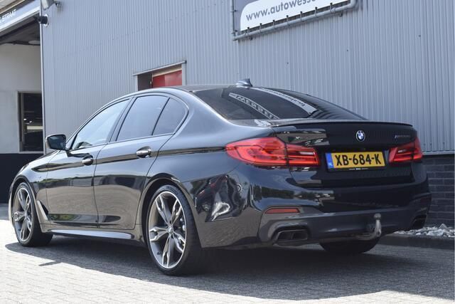 Occasion BMW M550 Executive 464 PK (341 kW) 2018 Zwart, metallic lak Sedan