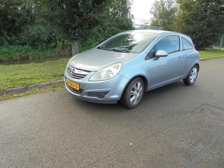 Gebruikt 2008 Opel Corsa Cosmo | € 995 (Goede deal) - Afbeelding 1/4