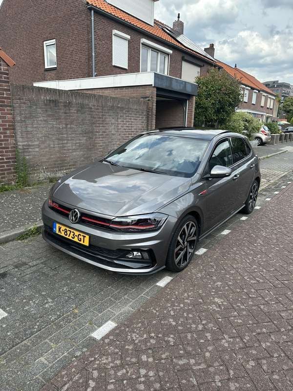 Grijs Gebruikt 2020 VW Polo GTI Hatchback | € 22.800 (Goede deal) - Afbeelding 1/4