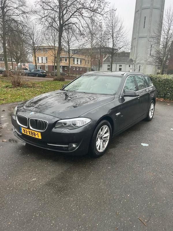 Occasion 2012 BMW 520 Stationwagen | € 5.950 (Super prijs) - Afbeelding 1/4