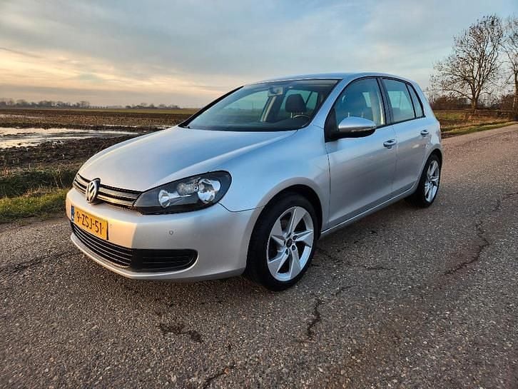 Occasion 2009 VW Golf VI Hatchback | € 2.750 (Super prijs) - Afbeelding 1/4