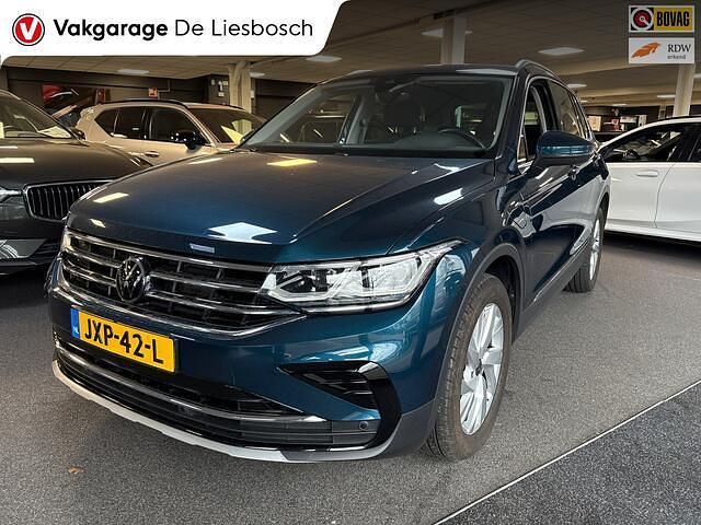 Occasion VW Tiguan Business+ 150 PK (110 kW) 2022 Blauw (metallic) SUV