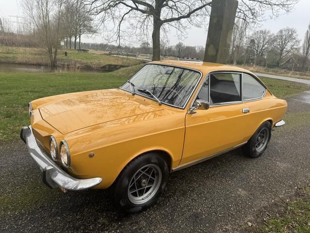 Geel Gebruikt 1971 Fiat 850 Sport Coupé | € 11.750 - Afbeelding 1/4