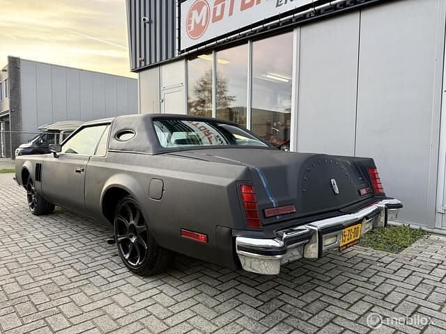 Zwart Gebruikt 1978 Lincoln Continental Sedan | € 8.990 - Afbeelding 1/4