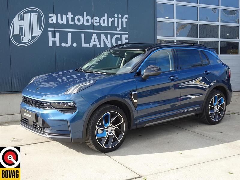 Blauw (metallic) Gebruikt 2023 Lynk & Co 01 SUV | € 25.950 (Goede deal) - Afbeelding 1/4