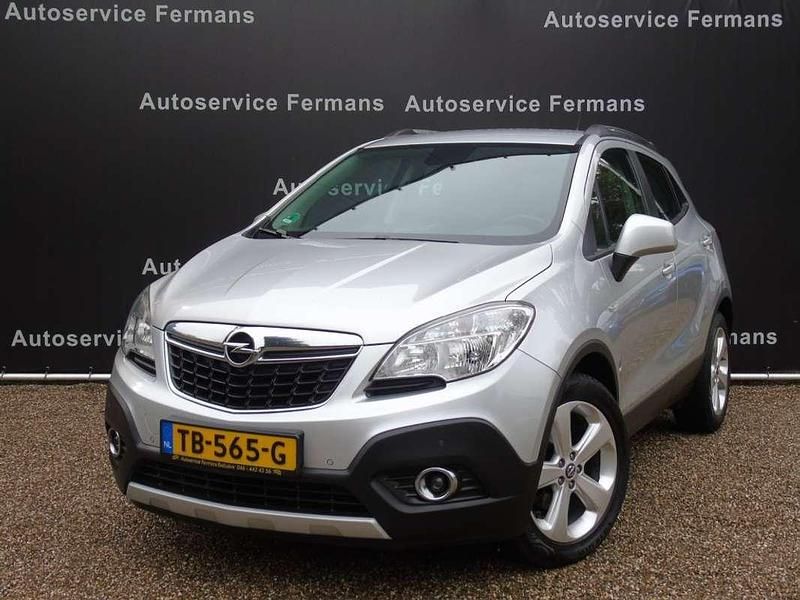 Grijs Gebruikt 2014 Opel Mokka SUV | € 8.450 (Eerlijke prijs) - Afbeelding 1/4