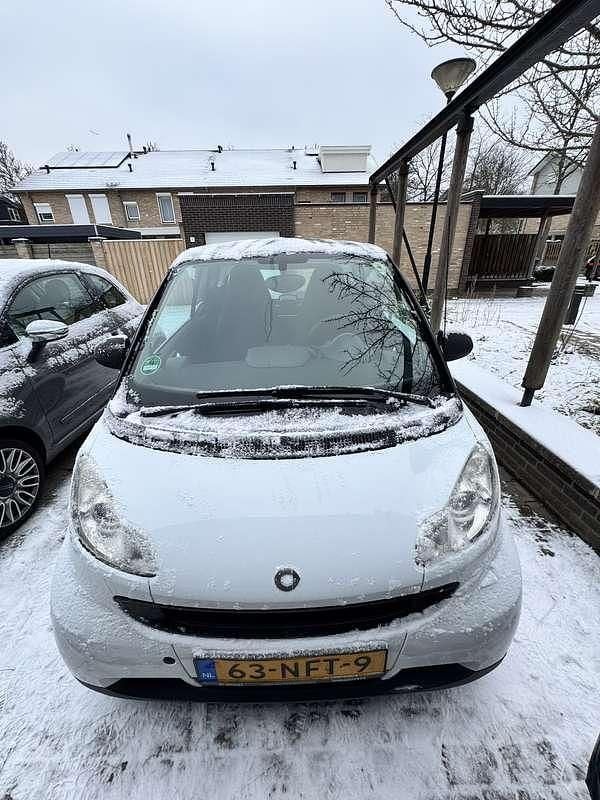 Wit Gebruikt 2009 Smart ForTwo Coupé Brabus Coupé | € 1.800 - Afbeelding 1/4