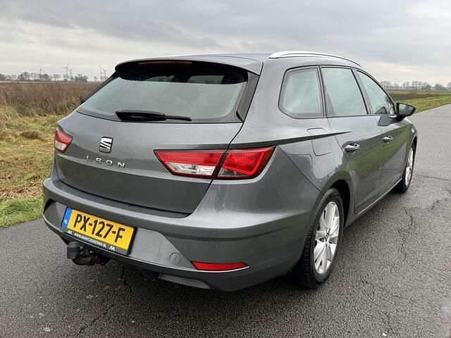 Occasion Seat Leon ST Style 116 PK (85 kW) 2017 Grijs (metallic) Stationwagen
