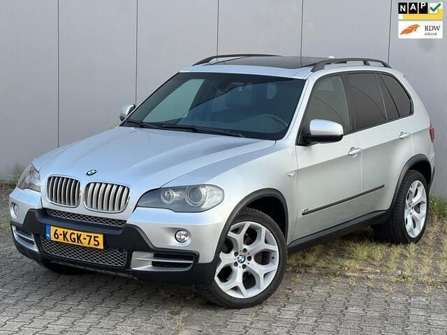 Grijs Occasion 2008 BMW X5 Executive SUV | € 13.945 (Goede deal) - Afbeelding 1/4