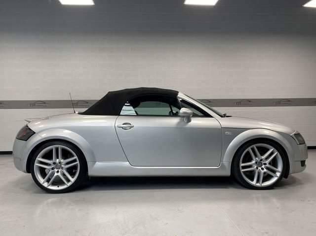 Grijs Gebruikt 2000 Audi TT Roadster Sport Cabriolet | € 7.499 - Afbeelding 1/4