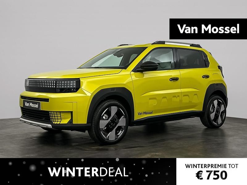 Geel Occasion 2025 Fiat Grande Panda La Prima Hatchback | € 25.940 (Eerlijke prijs) - Afbeelding 1/4