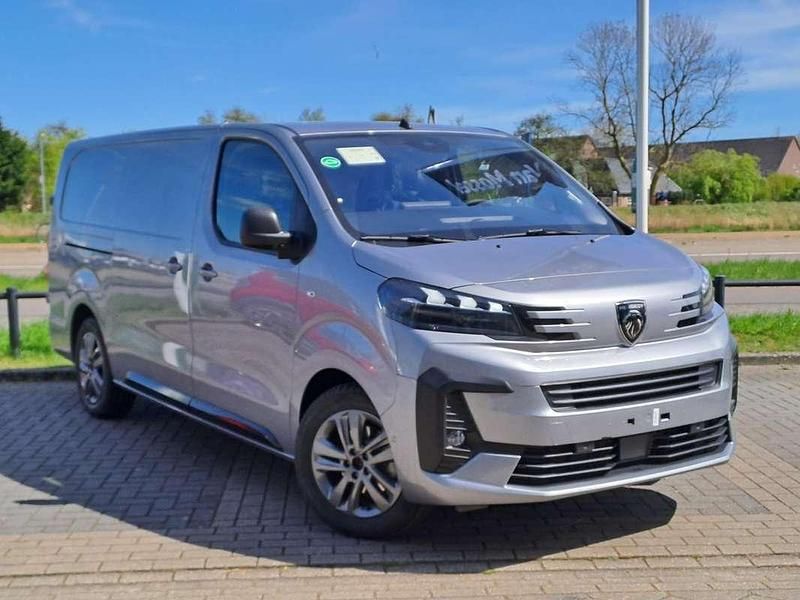 Nieuw Peugeot e-Expert 100 kW (136 PK) 2025 Zilver Van
