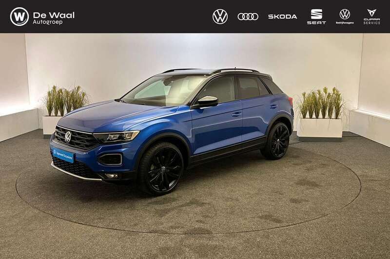 Blauw Gebruikt 2022 VW T-Roc Highline SUV | € 29.695 (Eerlijke prijs) - Afbeelding 1/3