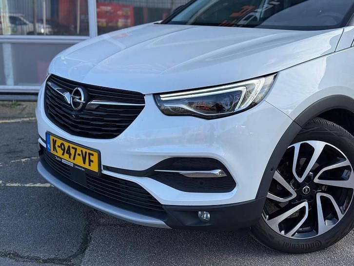 Occasion Opel Grandland X Ultimate 131 PK (96 kW) 2017 Wit SUV