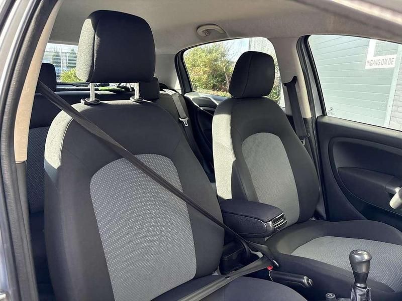 Occasion Fiat Grande Punto 86 PK (63 kW) 2011 Grijs Hatchback