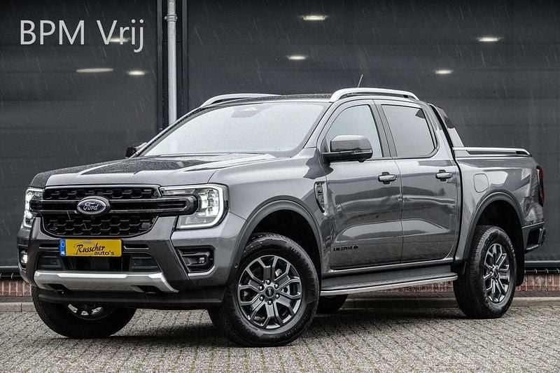 Grijs Occasion 2024 Ford Ranger Wildtrack Pickup | € 58.950 (Duur) - Afbeelding 1/4