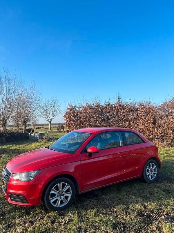 Occasion Audi A1 86 PK (63 kW) 2012 Rood Stationwagen