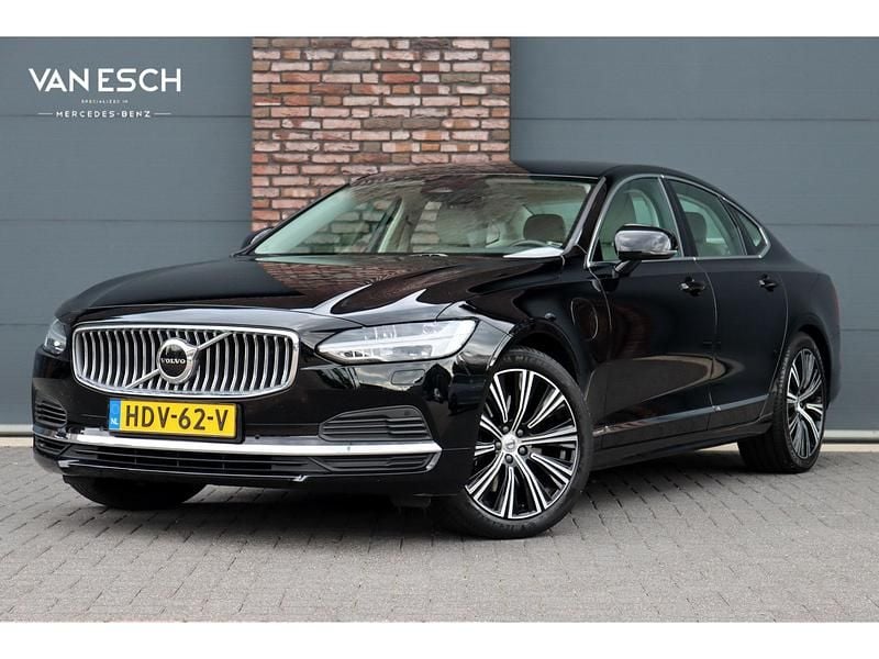 Zwart Gebruikt 2023 Volvo S90 Plus Sedan | € 41.500 - Afbeelding 1/4