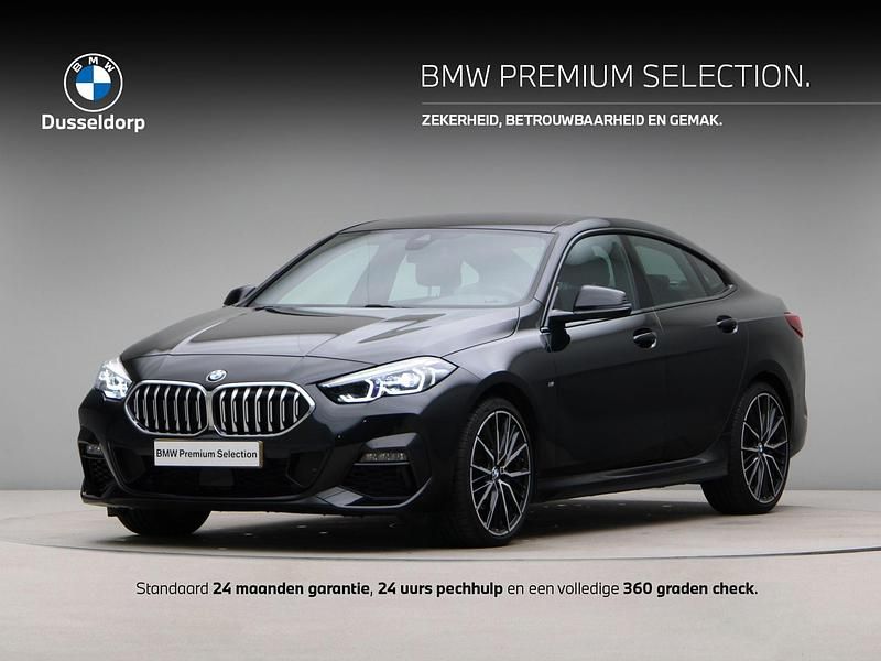 Zwart Gebruikt 2024 BMW 218 M Sport Coupé | € 35.950 (Iets duurder) - Afbeelding 1/4